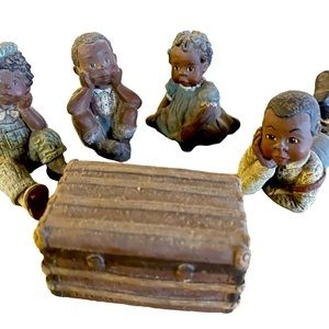 Sarah’s Attic Figurines Granny’s Favorites